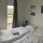 Marina Strandbad Aan Het Water Mit Zaun Haus Nr 134 Olburgen
