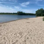 Marina Strandbad Aan Het Water Mit Zaun Haus Nr 134 Olburgen