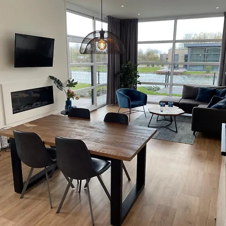 Marina Strandbad Aan Het Water Mit Zaun Haus Nr 134 *