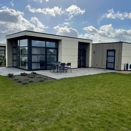 Marina Strandbad Aan Het Water Mit Zaun Haus Nr 134 Dom wakacyjny *