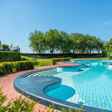Marina Strandbad Aan Het Water Mit Zaun Haus Nr 134