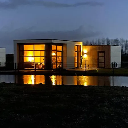 Holiday home Marina Strandbad Aan Het Water Mit Zaun Haus Nr 134 Olburgen