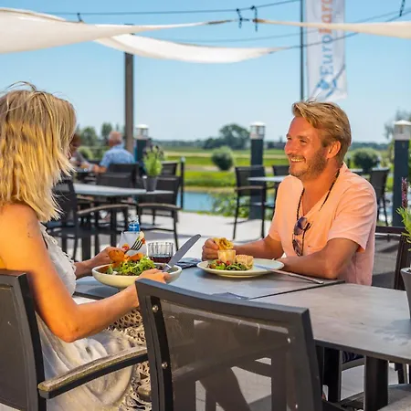 Marina Strandbad Aan Het Water Mit Zaun Haus Nr 134 Holiday home Olburgen