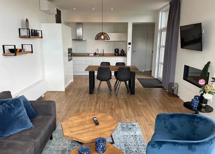 Marina Strandbad Aan Het Water Mit Zaun Haus Nr 134 *